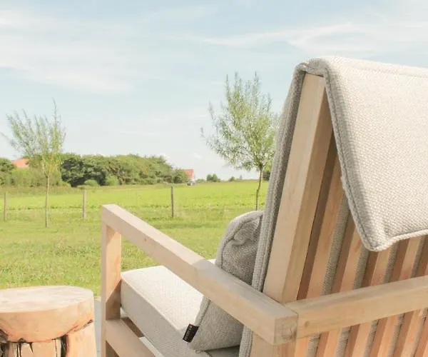 Bed & Breakfast Slufterhoeve 3*